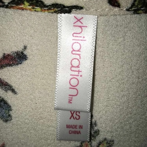 Floral tie top - Picture 3 of 3